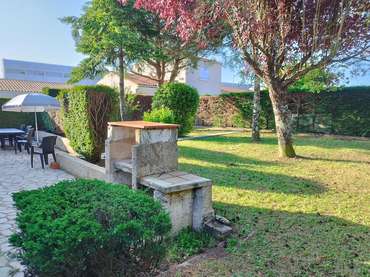 Maison La Garenne Royan Extérieur photo
